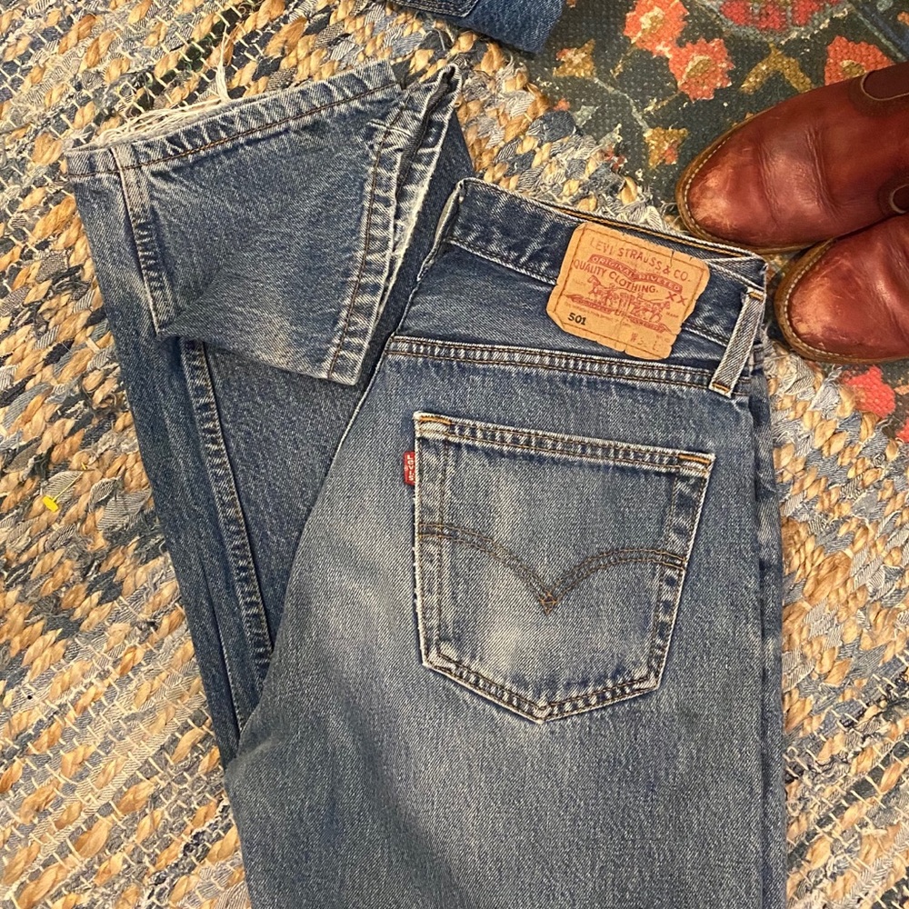 Vintage faded Levis 501s 31W 29L